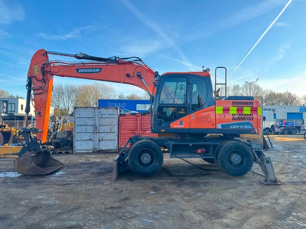 Doosan DX 170 W-5 2019 5442 DX 170 W-5 2019 1 Wheeled Excavators