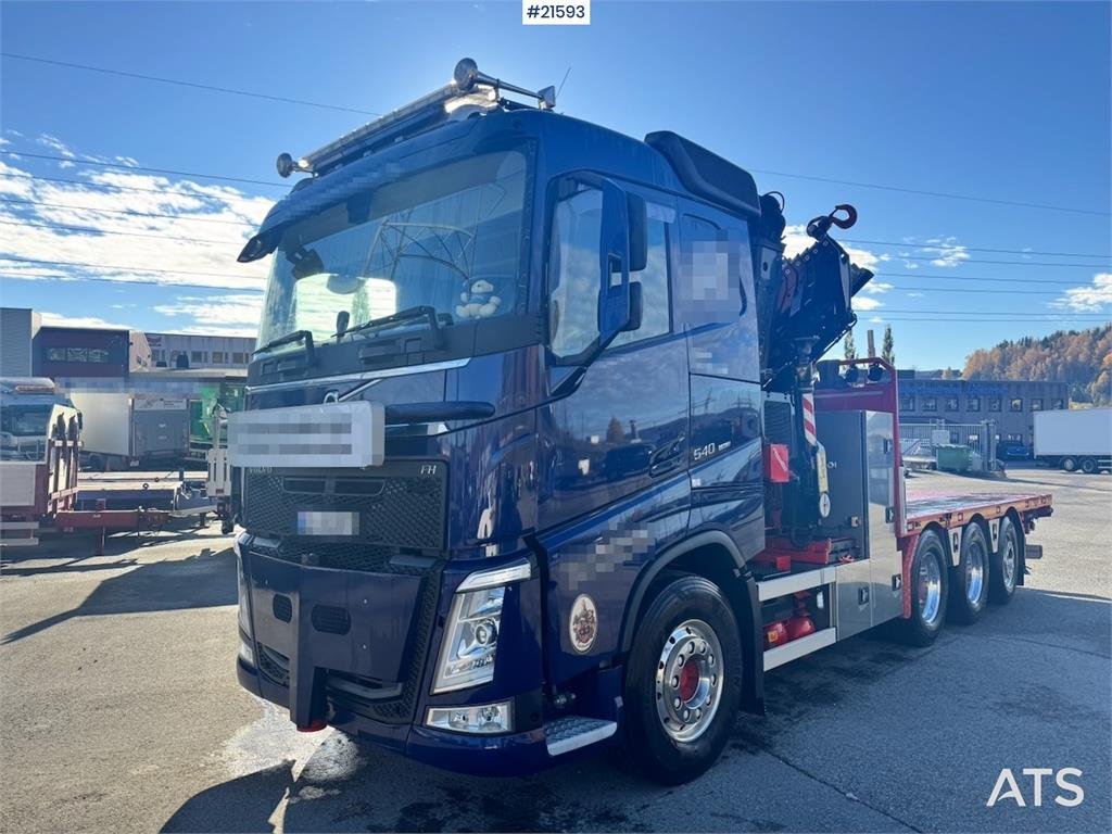 Volvo FH540 Combi truck w/ 54 t/m Fassi crane w/ Jib and 2022 21593 FH540 Combi truck w/ 54 t/m Fassi crane w/ Jib and 202...