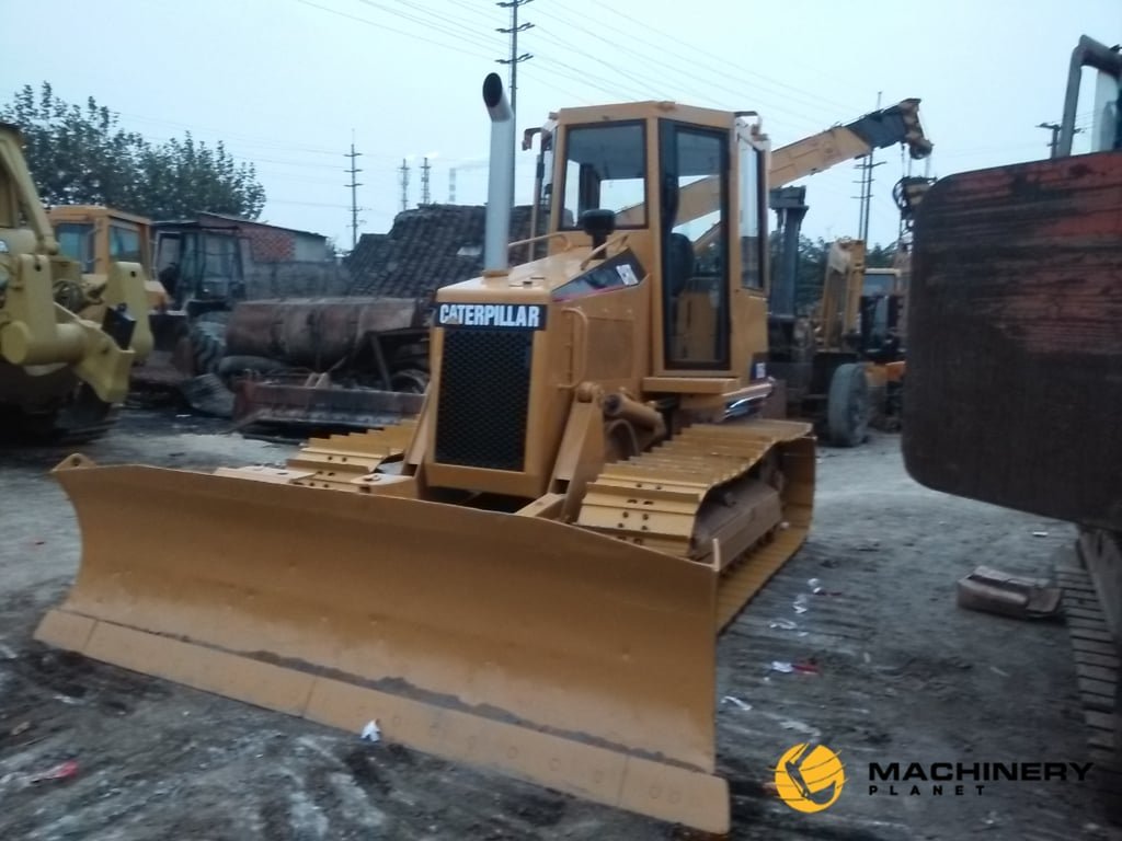 D5G Caterpillar Used Bulldozer good price HOT SALE D5G 2019 1 Dozers image 5
