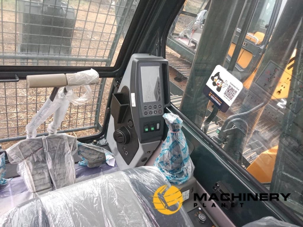 2024 Hyundai R245LR Crawler Excavator - New/Unused 245LR 2024 2 Crawler Excavators