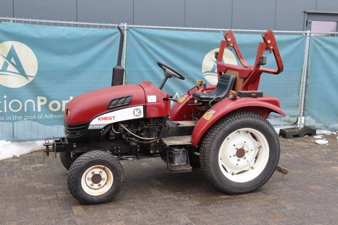 Mini tractor Knegt DF 254 G2 Diesel 2007 2007 KNEGT DF 254 G2 2007 1