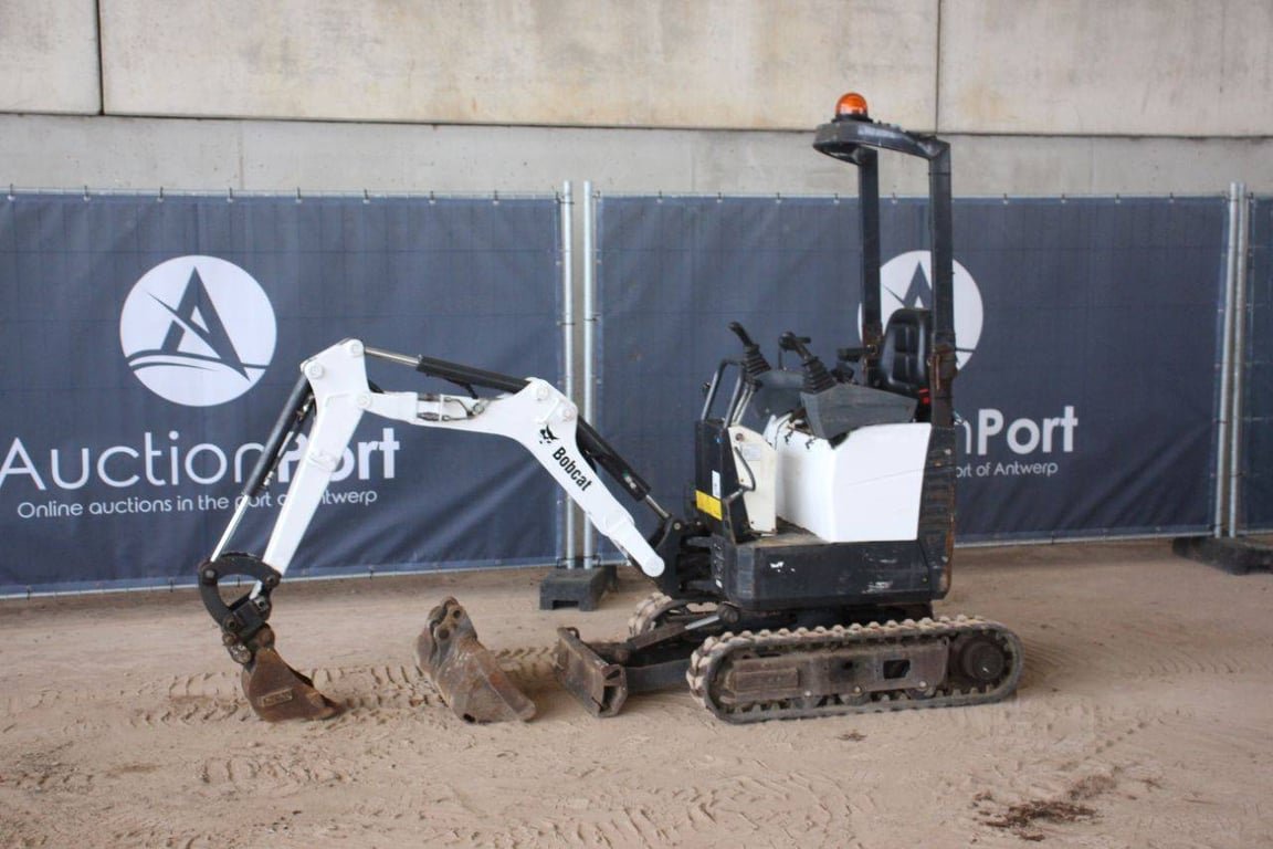 Mini excavator Bobcat E10Z Diesel 7.5kW 2020 2020 E10Z 2020 1