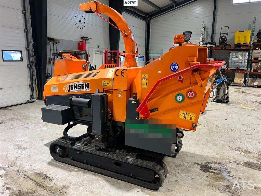 Jensen A540 spider wood chipper w/hydraulic raise and low 2017 21791 Jensen A540 spider wood chipper w/hydraulic raise and...