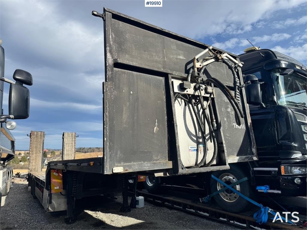Istrail Machinery Semi-trailer w/ Hydraulic bridges. 2008 19910 Istrail Machinery Semi-trailer w/ Hydraulic bridges. 2008 ...