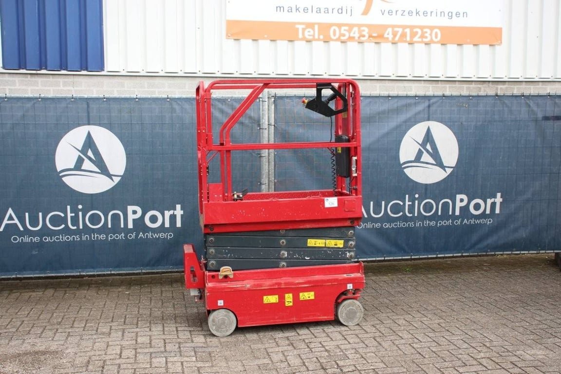 Scissor lift Magni EP5060STE Electric 5.6m 2018 2018 MAGNI EP5060STE 2018 1 Scissor Lifts