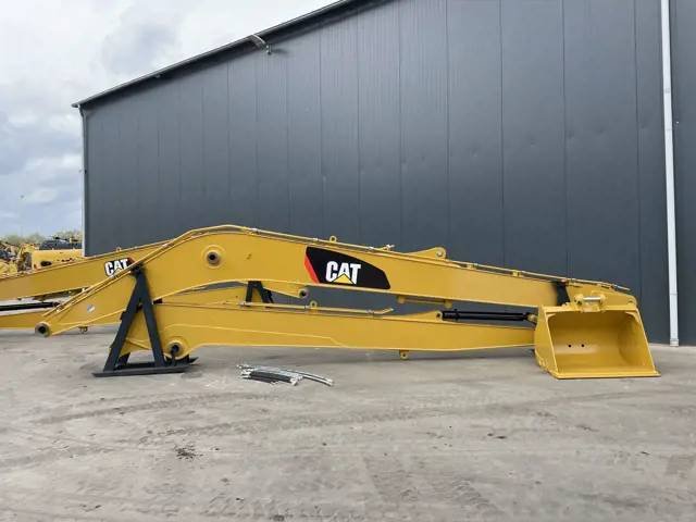 CAT 320D 15m Set Long Reach Equipment 2025 904484 320D 15m Set Long Reach Equipment 2025 0
