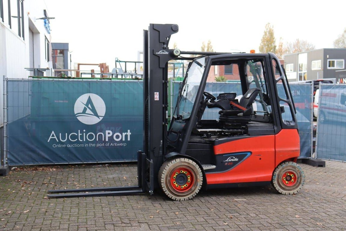 Heftruck Linde E35H-01/600 Elektrisch 3300kg 2021 2021 E35H-01/600 2021 1 Forklift