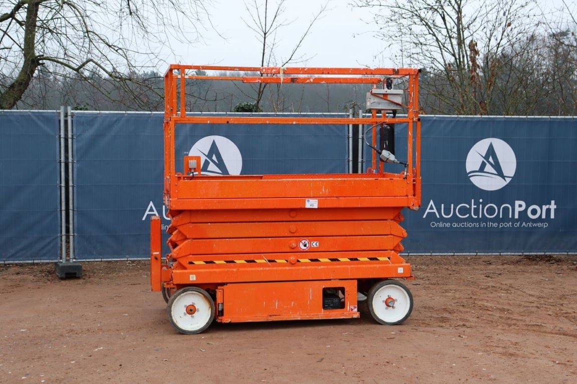 Scissor Lift Skyjack SJ4626 Electric 9.9m 2014 2014 SJ 4626 2014 1 Scissor Lifts