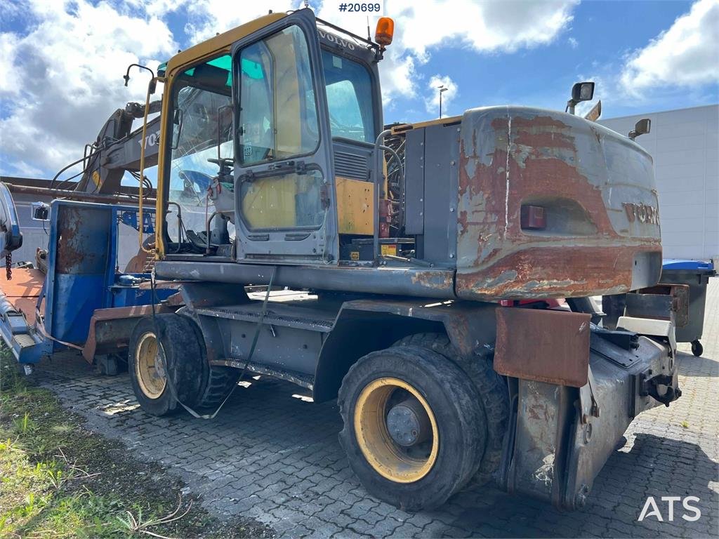 Volvo EW160B wheeled machine w/ support leg and shear 2004 20699 EW160B wheeled machine w/ support leg and shear 2004 1 Cr...