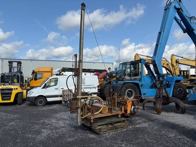 Pile hammer Yamaguchi YXD-250 Diesel 1993 1993 Yamaguchi YXD - 250 1993 1