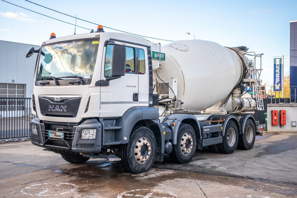MAN TGS 32.360 BB+ MIXER 9M³ 2016 E60746 TGS 32.360 BB+ MIXER 9M³ 2016 1