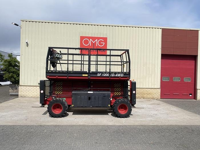 2001 Airo SF1200-D-4WD, 4x4 Schaar hoogwerker, 14 meter 2001 AIRO SF1200-D-4WD, 4x4 Schaar hoogwerker, 14 meter 2001 1