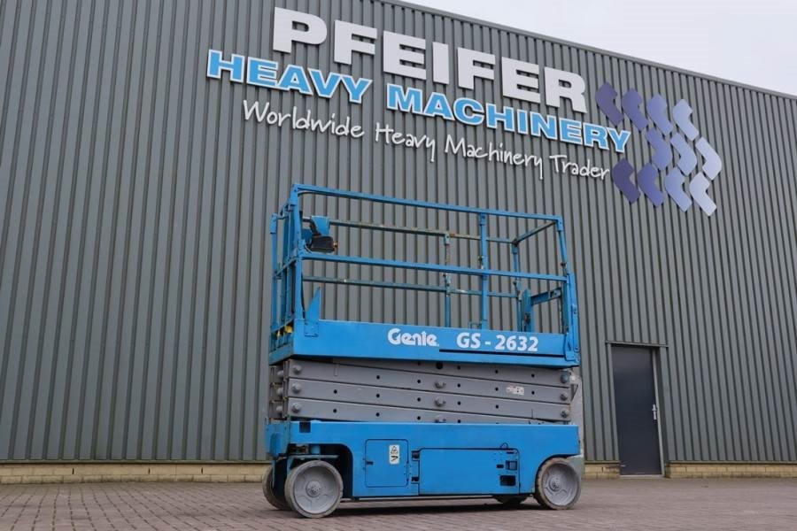 Genie GS2632 Electric, Working Height 10m, 227kg Capacit 2008 GENIE - GS2632 - 62677 GS2632 Electric, Working Height 10m, ...