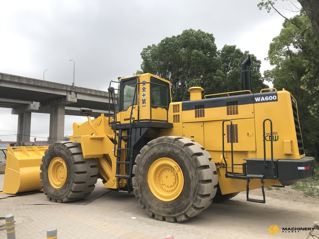 Komatsu WA600-3 good quality Original for sale WA600-3 2018 1 Wheel Loaders image 5