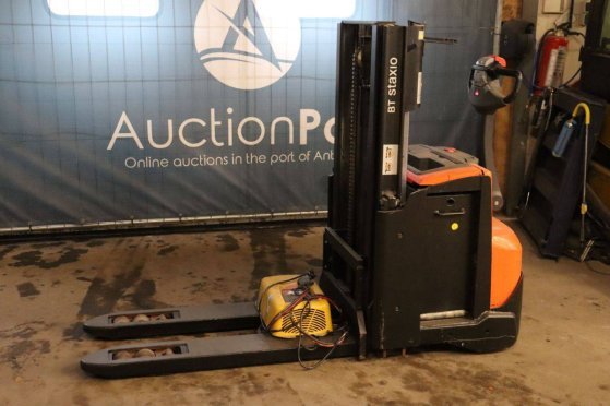 Stacker BT BT Staxio Electric BT BT Staxio 2
