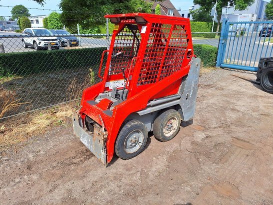 Skid steer loader Bobcat S70 Diesel 2013 S70 2013 2 Wheel Loaders