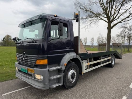 Machine transporter Mercedes-Benz Atego 1823 Diesel 231hp 2001 Atego 1823 2001 2 Flatbed open trailers