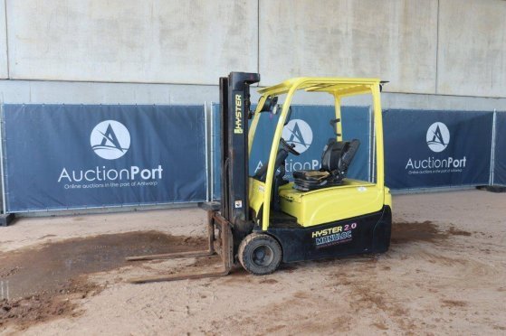 Forklift Hyster J2.0XNT LWB Electric 1670kg 4.9m 2017 J2.0XNT LWB 2017 2 Forklift