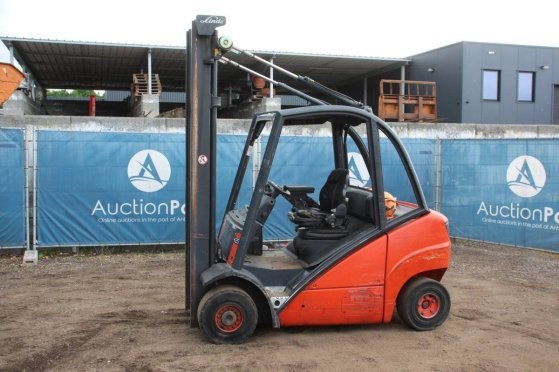 Heftruck Linde H25T LPG 2500kg 2013 H25T 2013 2 Rough Terrain Forklift