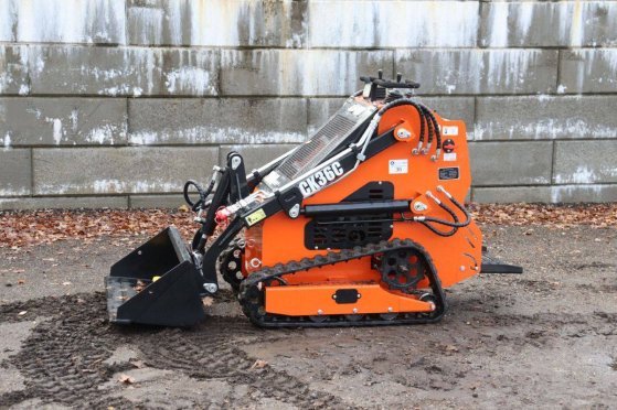 Captoc 36C Skid Steer Loader Petrol 13.5hp 2025 New Captok 36C 2025 1