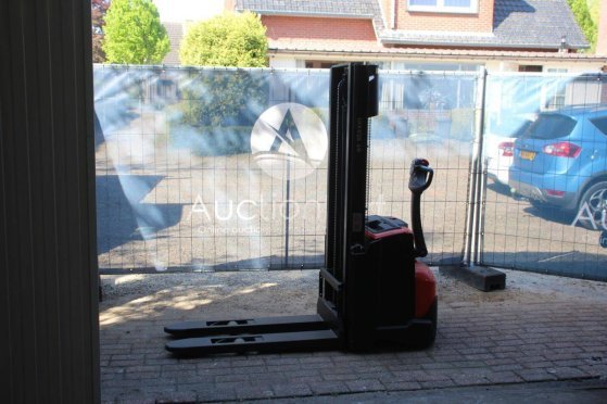 Stacker Toyota SWE120 Electric 1200kg 2.9m 2019 SWE120 2019 2