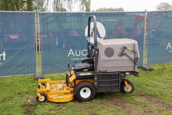 Ride-on mower Walker MD21D-32 Diesel Walker MD21D-32 2