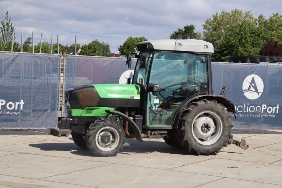 Tractor Deutz Fahr Agroplus 320 Diesel 60kW 2010 Deutz Fahr Agroplus 320 2010 2