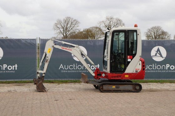 Crawler excavator Takeuchi TB216 Diesel 2019 TB216 2019 2 Crawler Excavators