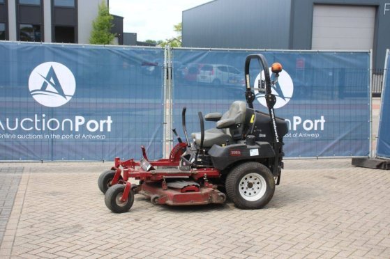 Rotary mower Toro Zeroturn 7000 Diesel 2014 Toro Zeroturn 7000 2014 2