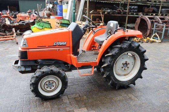Mini tractor Kubota Saturn X-20 Diesel 20hp Saturn X-20 2
