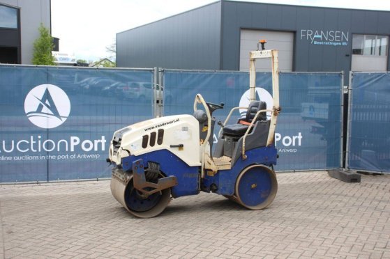 Tandem roller Hamm HD8VV Diesel 14.8kW 2014 HD8VV 2014 2