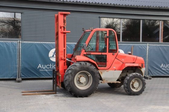Rough-terrain forklift Manitou M26-4 Diesel 2600kg 2012 M26-4 2012 2 Rough Terrain Forklift