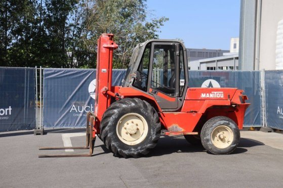 Rough-terrain forklift Manitou M.230.CP Diesel 3000kg 1995 M.230.CP 1995 2 Rough Terrain Forklift