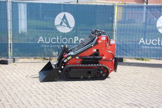 Skid Steer Loader SDLL10A Petrol 17.5kW 2026 New Skid Steer SDLL10A 2026 1