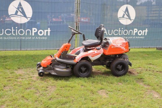 Husqvarna R214TC Petrol Ride-on Mower New R214TC 1