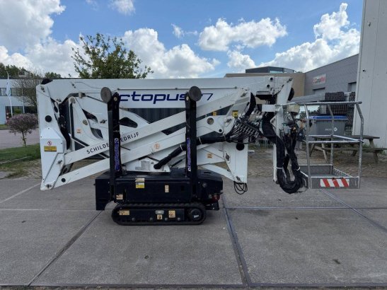Spider lift Oil & Steel Octopussy Twin 1715 Petrol 17m 200kg 2016 Oil&Steel Octopussy Twin 1715 2016 2