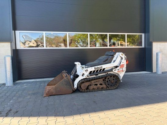 Skid steer loader Bobcat MT50 Diesel 14kW 2002 MT50 2002 2