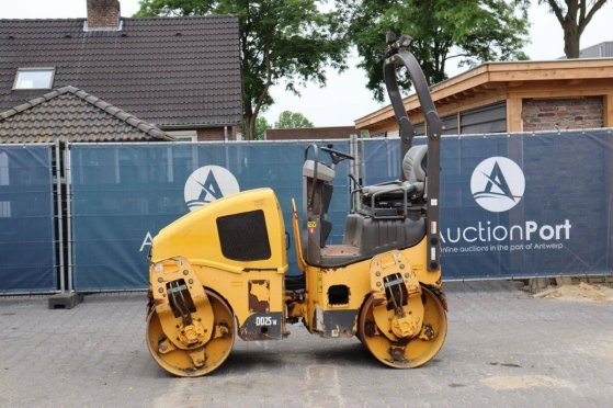 Compactor Volvo DD25W Diesel 25kW 2016 DD25W 2015 2