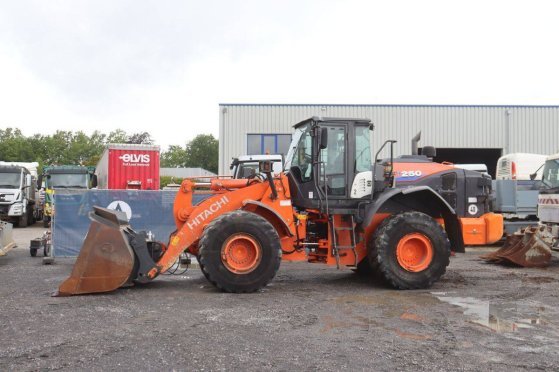 Hitachi ZW250-6 Diesel Wheel Loader 196kW 2019 884 2019 2 Wheel Loaders
