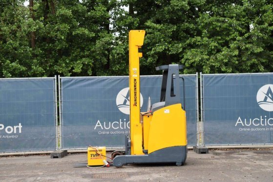 Jungheinrich ETV 110 Electric Reach Truck 1000kg 7.1m 2006 ETV 110 2006 2