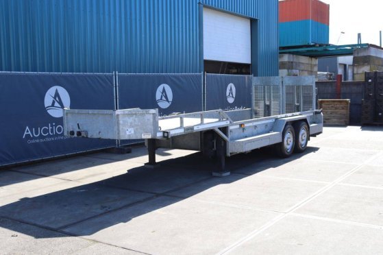 Low loader Veldhuizen P33-2 2022 VELDHUIZEN P33-2 2022 2 Lowloader semi-trailers
