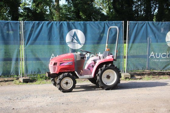 Mini tractor Yanmar Ke-2D Diesel 12.5hp Ke-2D 2