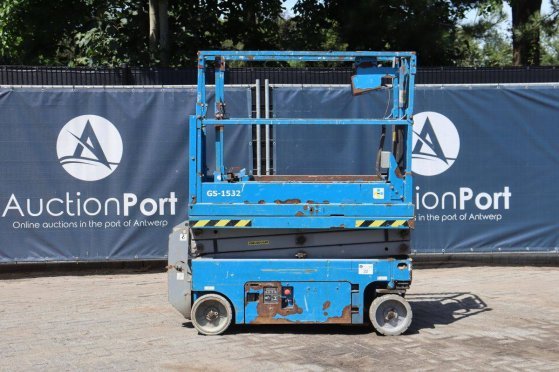 Scissor Lift Genie GS-1532 Electric 272kg 6.40m 2014 GS-1532 2014 2 Scissor Lifts