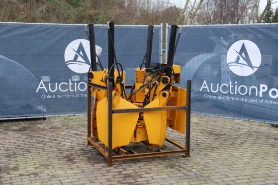 Hydraulic Tree Transplanters Onbekend 2