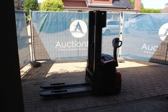 Stacker BT SWE140L Electric 1400kg 2.65m 2015 BT SWE140L 2015 2