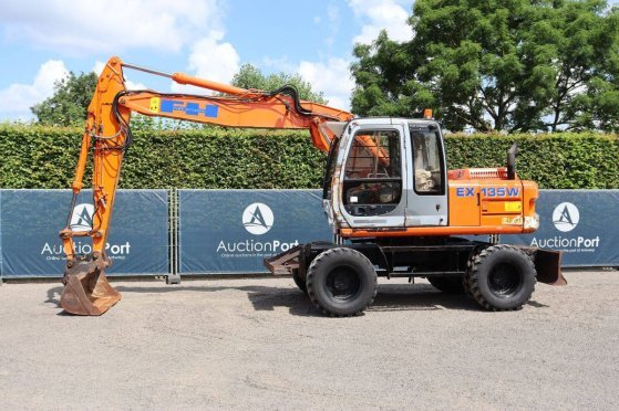 Wheel excavator Fiat Hitachi EX135W Diesel 76kW 2000 Fiat EX 135W 2000 2 Wheeled Excavators