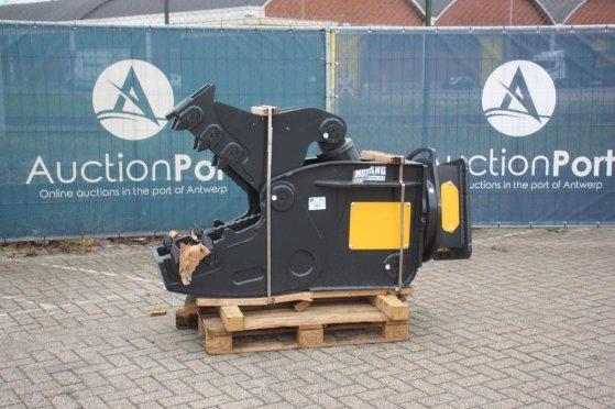 Mustang RH16 Concrete Crusher 2022 New Mustang RH 16 2022 1