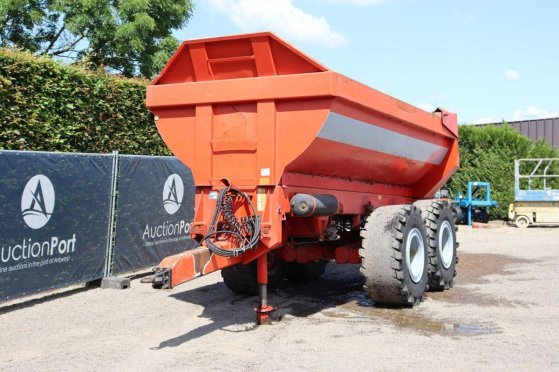Agricultural tipper Dewa TP 2300 2007 DEWA TP 2300 2007 2 Dump trailers