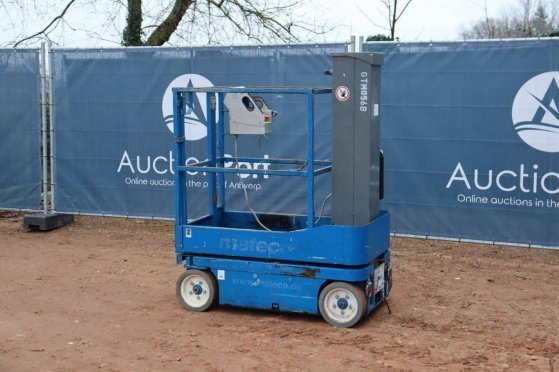 SkyJack SJ12 Electric Mast Lift 5.66m 2015 Skyjack SJ 12 2015 2