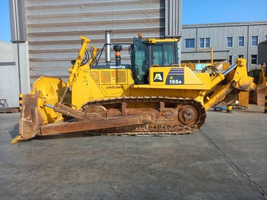 Komatsu D155A-6R (4 pcs available for sale in Abu Dhabi) 10194 2024 2 Dozers